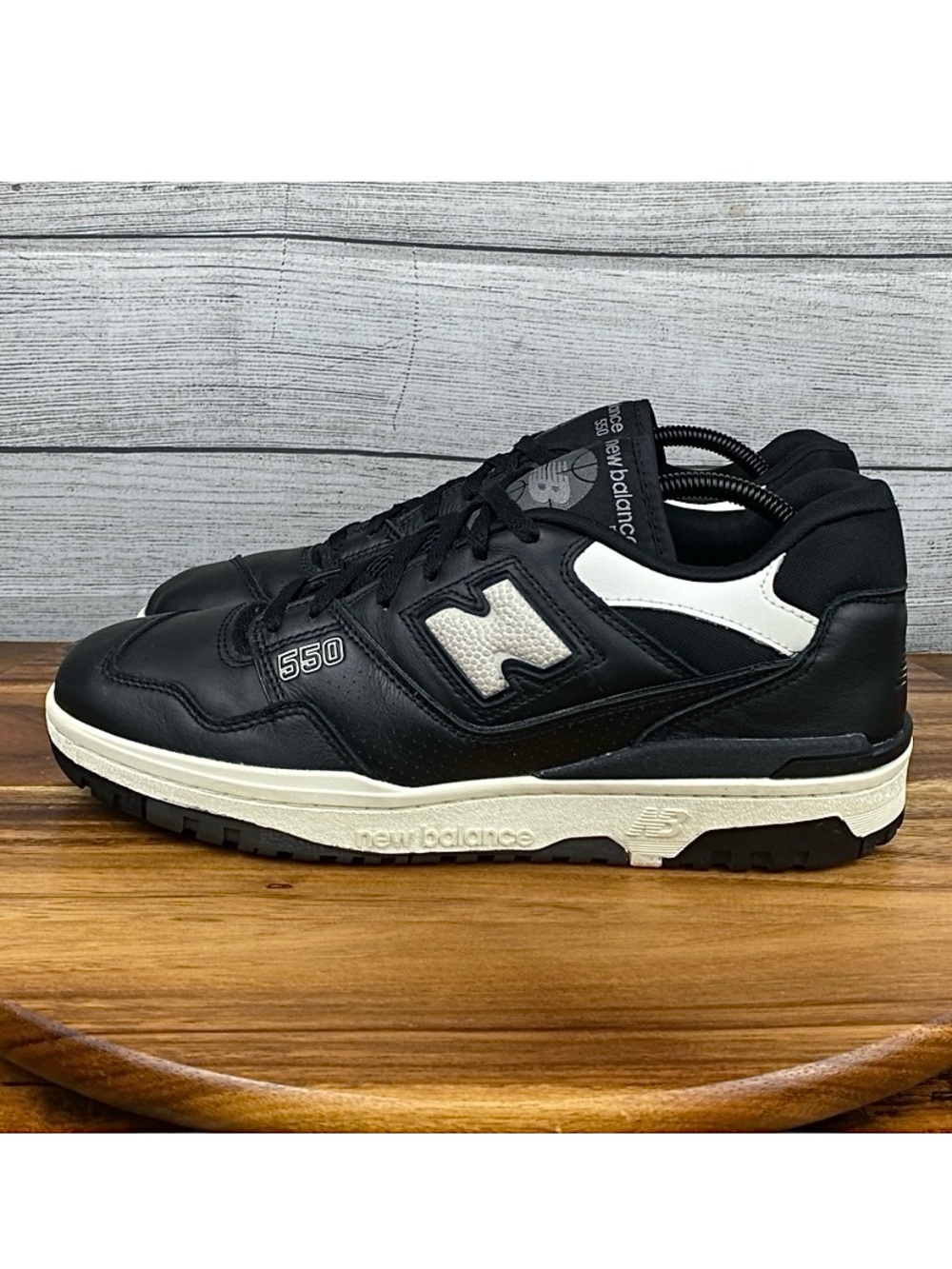 New Balance 550 Panda Black Sea Salt Sneaker BB550LBW Men’s Shoe Size 10.5